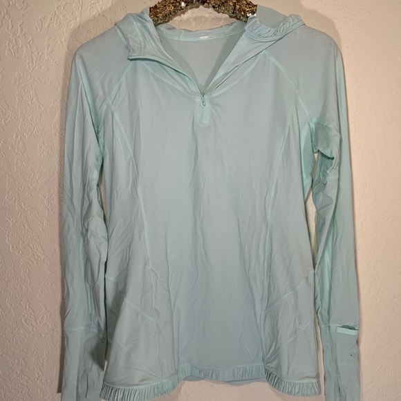 Lululemon Water Bound Hoodie - Picture 5 of 8